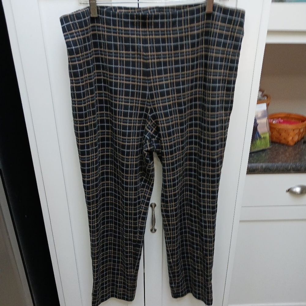 J jill slim leg Ponte pants black windowpane plaid. Size XL